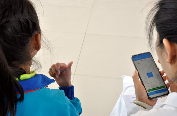 6月6日爱眼日，002cc白菜资讯眼科走进新区源泰小学