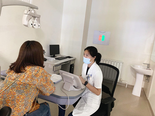 致敬*美逆行者丨援鄂英雄在天津002cc白菜资讯眼科医院摘镜！